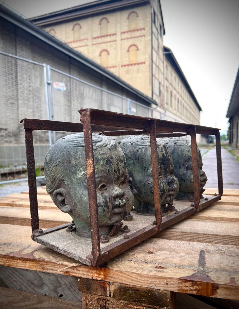 Rare Bronze Baby Head Mold Sculpture – Industrial Casting Relic with Archival Detail Rare Bronze Baby Head Mold Sculpture – Industrial Casting Relic with Archival Detail