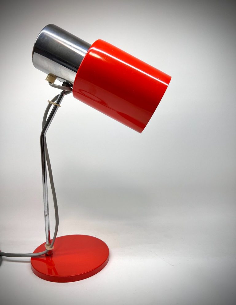 Josef Hůrka for Napako red and chrome desk lamp, Czechoslovakia, 1960s–1970s Red and chrome desk lamp designed by Josef Hůrka for Napako, Czechoslovakia, 1960s–1970s. Adjustable shade, lacquered base
