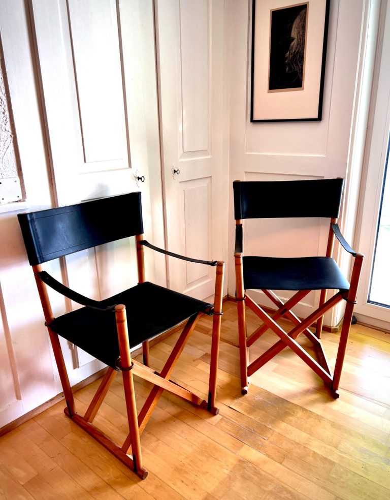 Mogens Koch MK-16 Safari Chairs – Cado, Denmark – Mid-Century Modern Design Pair of Mogens Koch MK-16 folding safari chairs in oiled beech and black leather, restored to original design